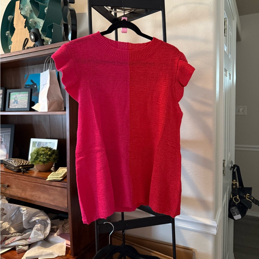 JODIFL Bright Pink Short Sleeve Crewneck Knit Top